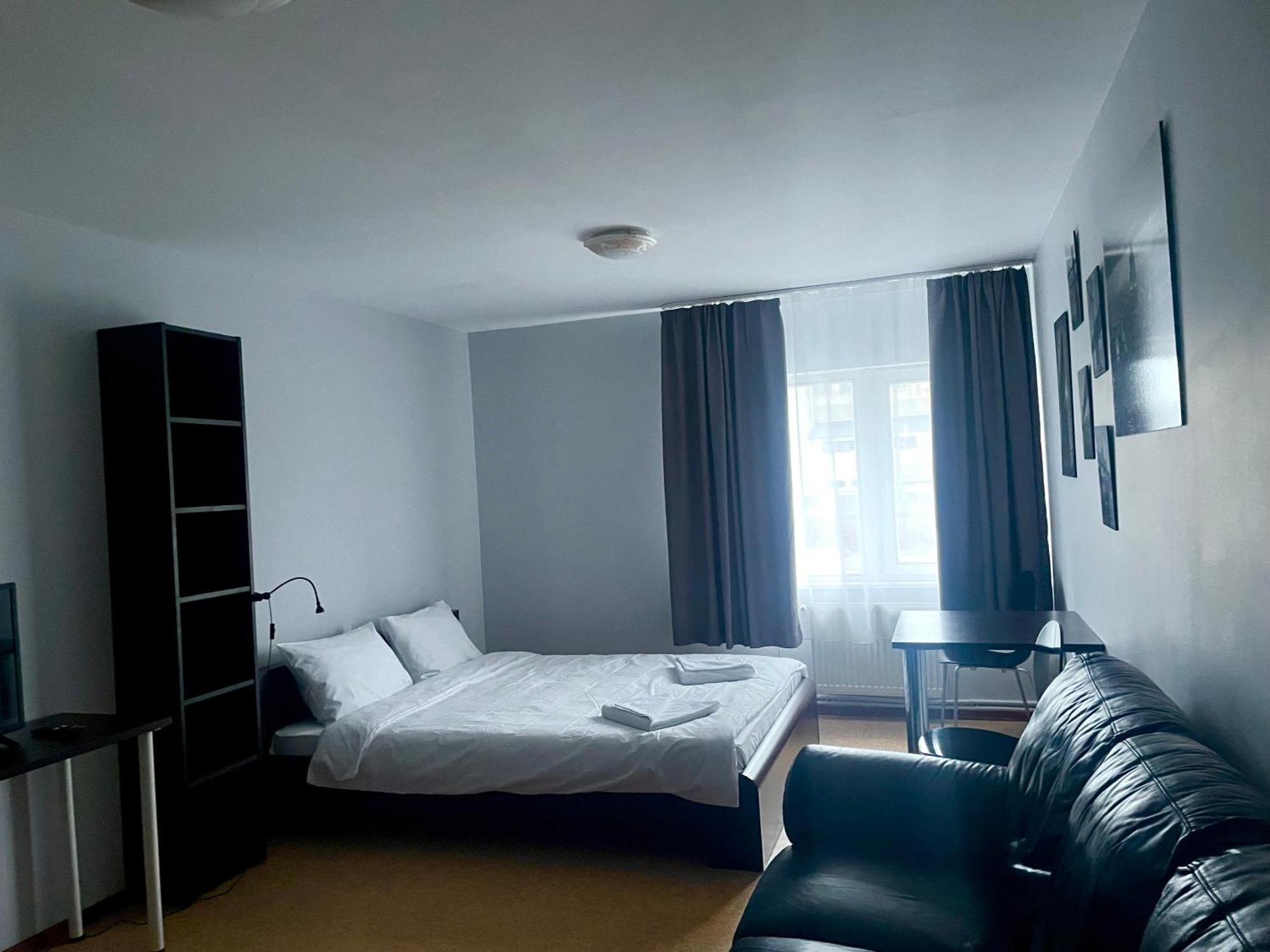 Central Hostel ילגבה מראה חיצוני תמונה